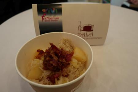 Krompir v zevnici Gostile Zala iz Knežaka s